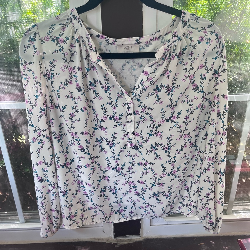 LOFT Black and White Long Sleeve Buttoned Blouse